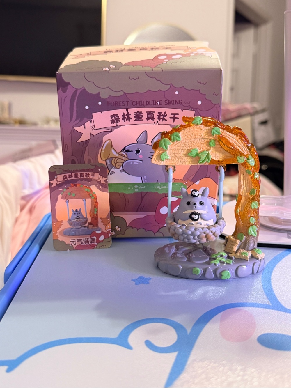 Totoro Swing blind box figure